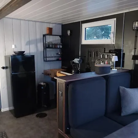 Hausboot Frodewin Άουριχ